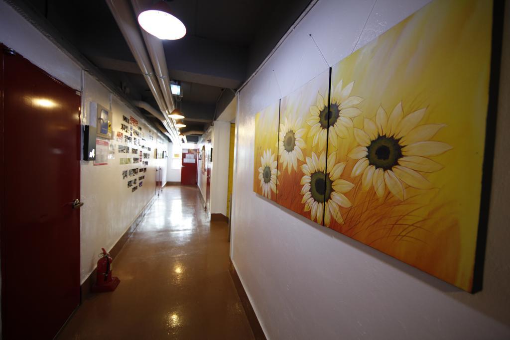 Bluefish Guesthouse Busan Bagian luar foto