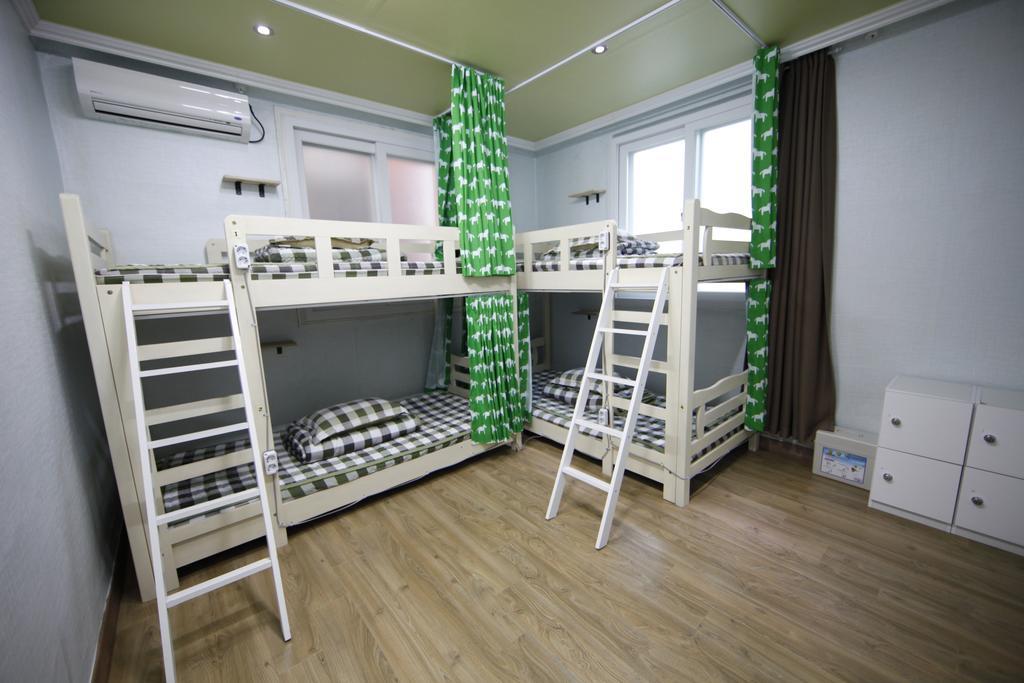 Bluefish Guesthouse Busan Ruang foto