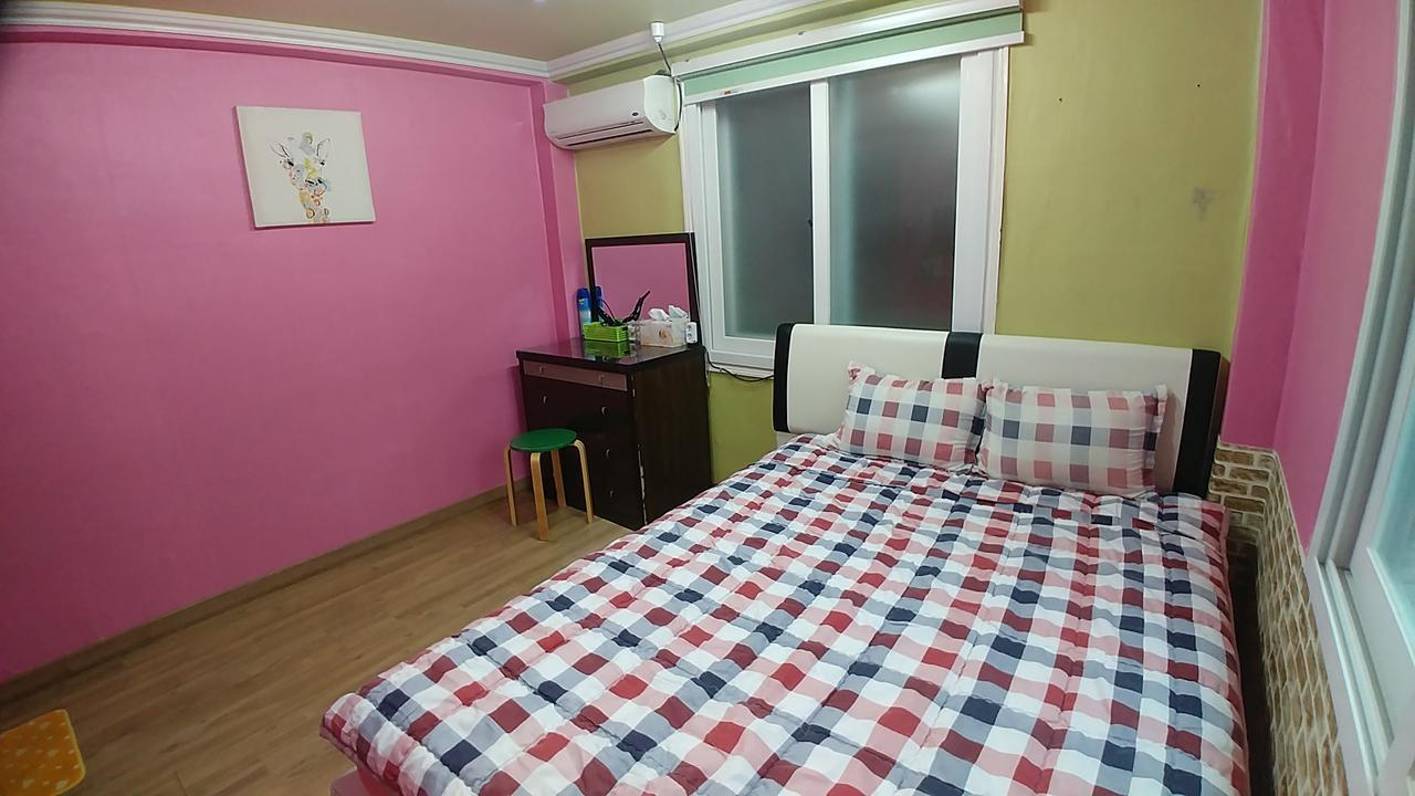 Bluefish Guesthouse Busan Bagian luar foto