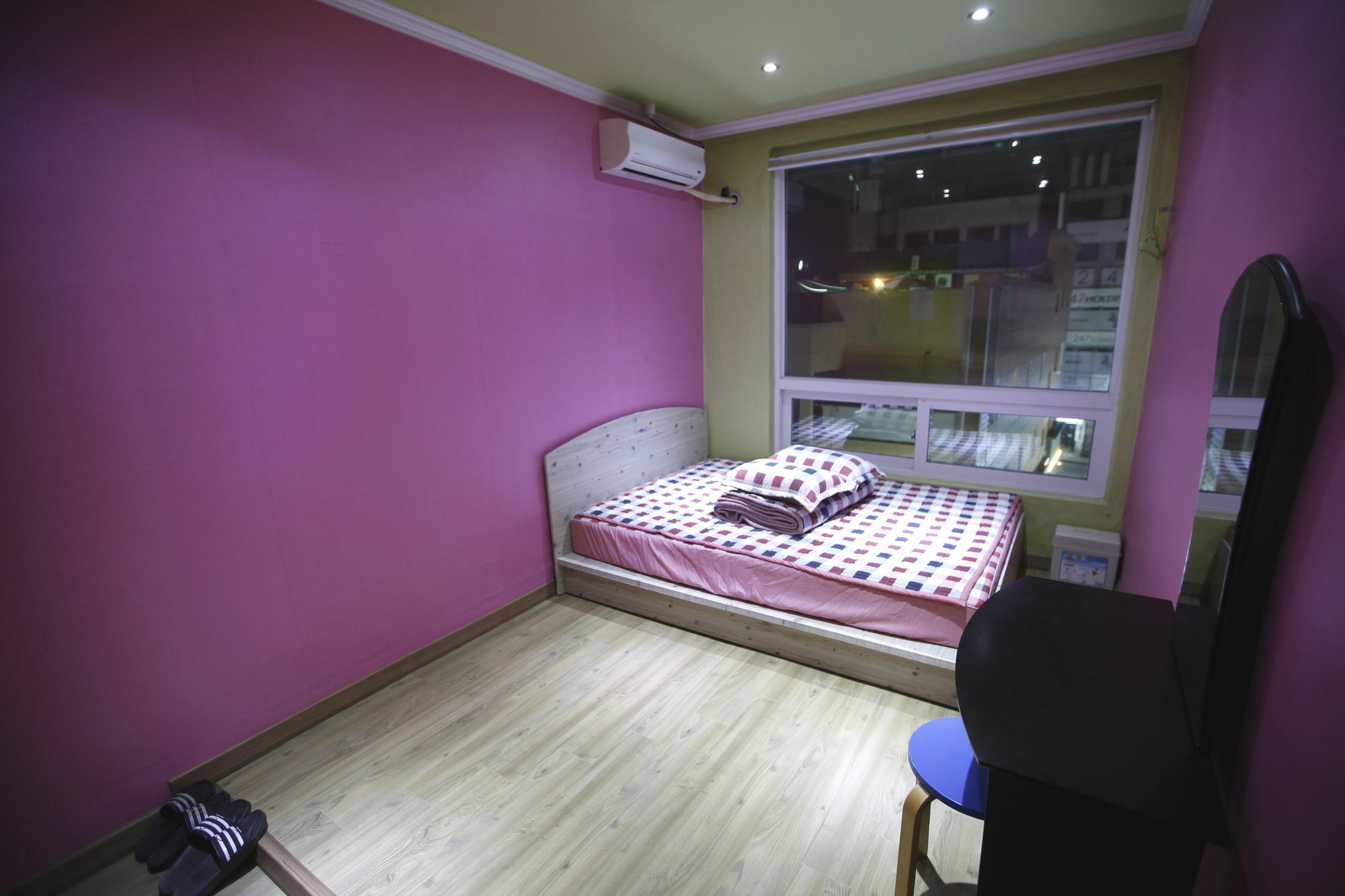 Bluefish Guesthouse Busan Bagian luar foto