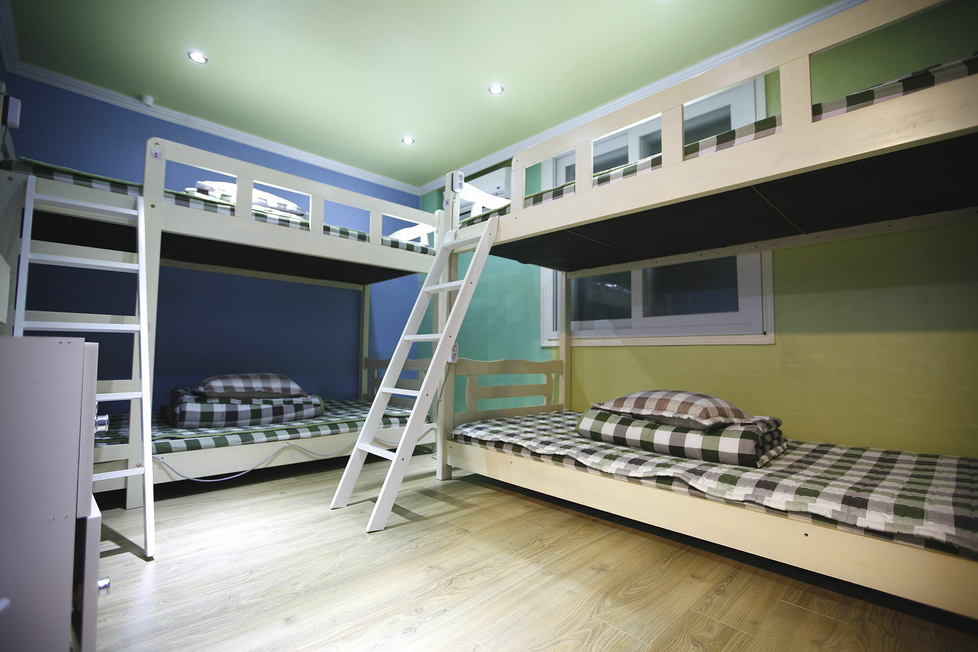 Bluefish Guesthouse Busan Bagian luar foto